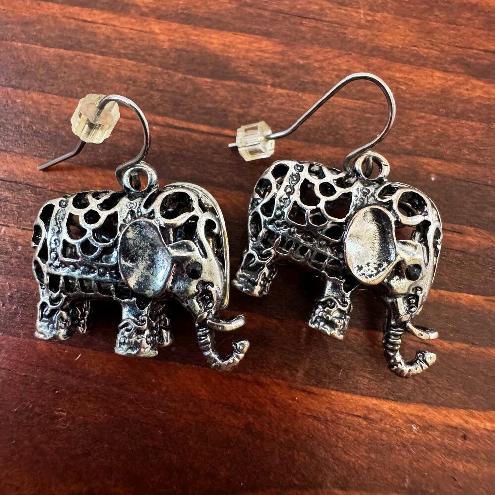 Silver Tone 3D Filigree Elephant Dangle Earrings Wire Hook Boho Cute Animals